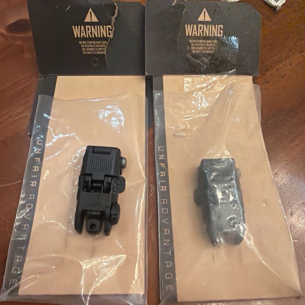 Mągpul Flip Up Back Up Sight Front / Rear Sights - GEN 2 Front & Rear Included